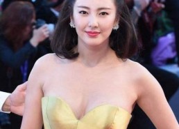 明星身体乳,润泽肌肤的秘密武器